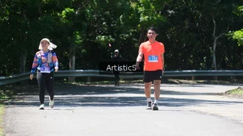 Runner Photo 1740824