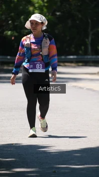 Runner Photo 1740836
