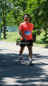 Runner Photo 1740845