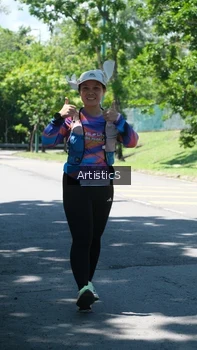 Runner Photo 1740846