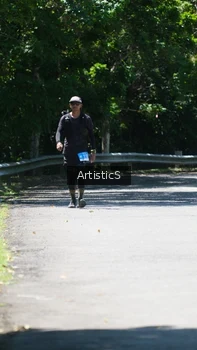 Runner Photo 1740851
