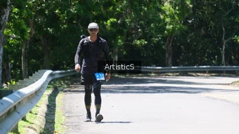 Runner Photo 1740859