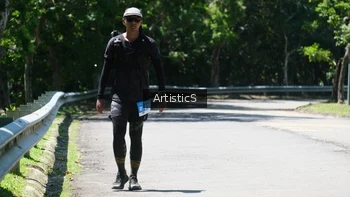 Runner Photo 1740865