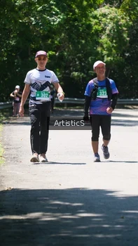 Runner Photo 1740890