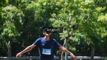 Runner Photo 1741464