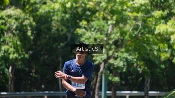 Runner Photo 1741465