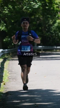 Runner Photo 1741474