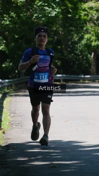 Runner Photo 1741475