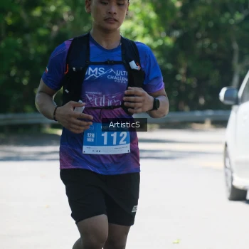 Runner Photo 1741477
