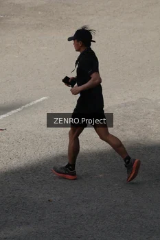 Runner Photo 1741662