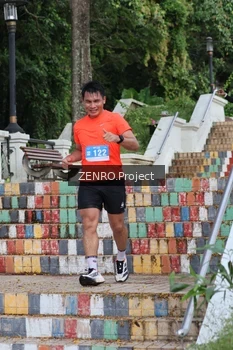 Runner Photo 1741753