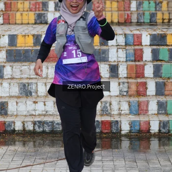 Runner Photo 1741800