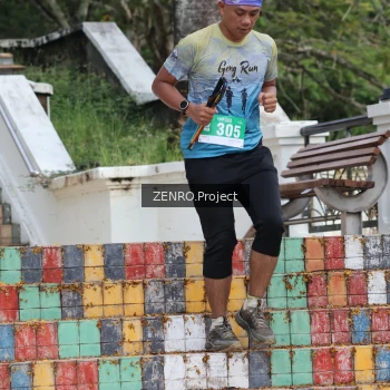 Runner Photo 1741881