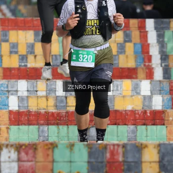 Runner Photo 1741912