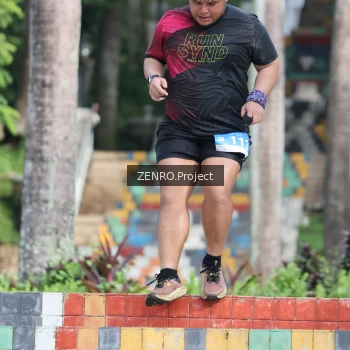 Runner Photo 1741948