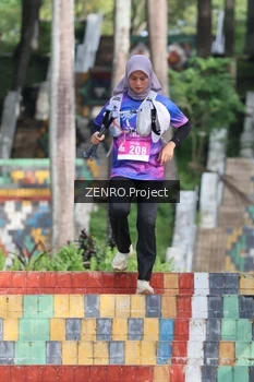 Runner Photo 1742091