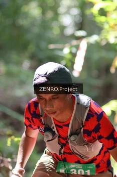 Runner Photo 1742272