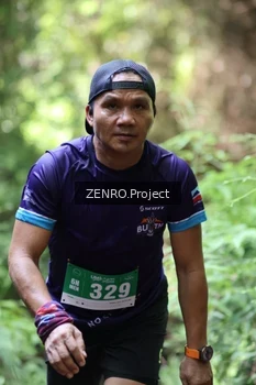 Runner Photo 1742333