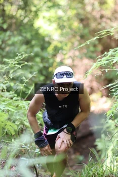 Runner Photo 1742404