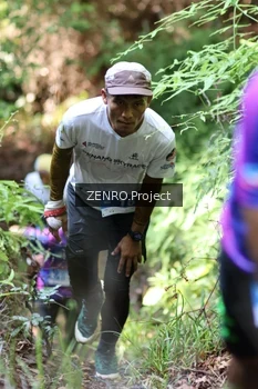 Runner Photo 1742481