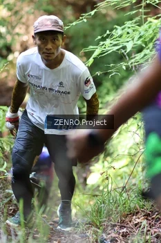 Runner Photo 1742482