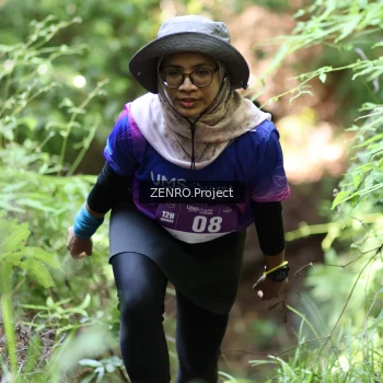 Runner Photo 1742534