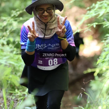 Runner Photo 1742536