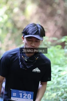 Runner Photo 1742563