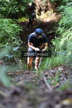 Runner Photo 1742680