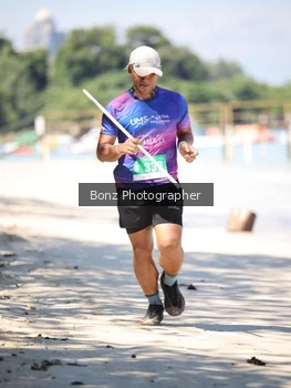 Runner Photo 1742870