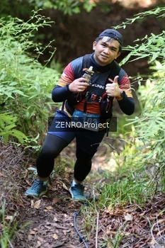 Runner Photo 1743353
