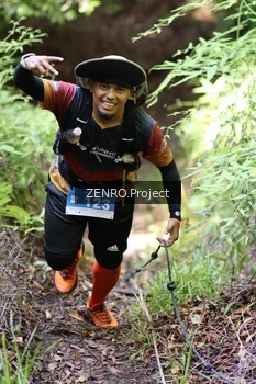 Runner Photo 1743580