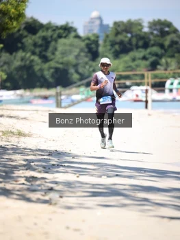 Runner Photo 1743649