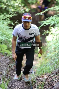 Runner Photo 1743667