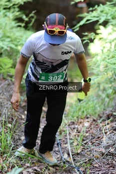Runner Photo 1743673