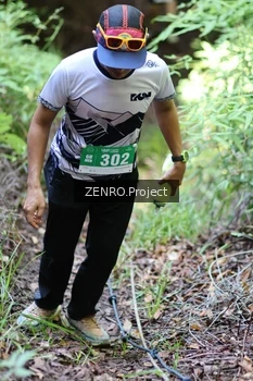 Runner Photo 1743674