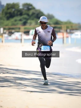 Runner Photo 1743693