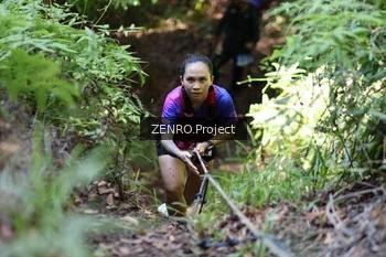 Runner Photo 1743709