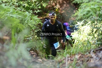 Runner Photo 1743738