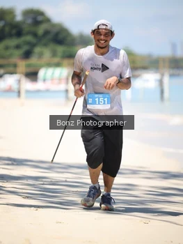 Runner Photo 1743810