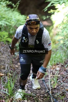 Runner Photo 1743978