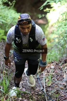 Runner Photo 1743990