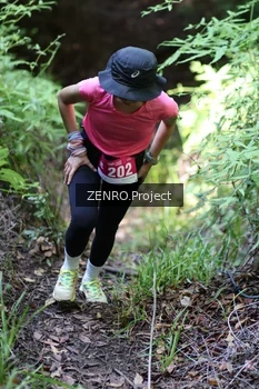 Runner Photo 1744057