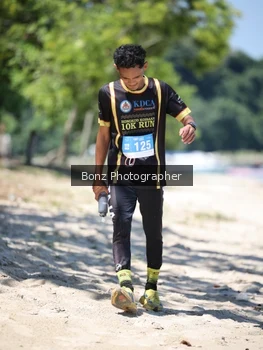 Runner Photo 1744124
