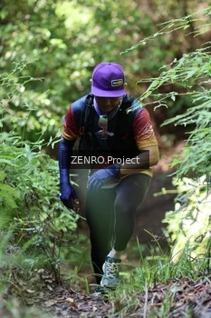 Runner Photo 1744144
