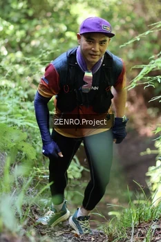 Runner Photo 1744149