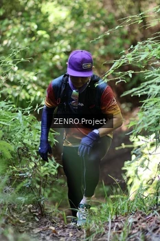 Runner Photo 1744150