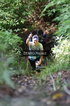 Runner Photo 1744173