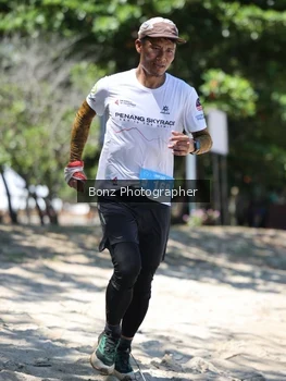 Runner Photo 1744239