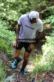 Runner Photo 1744361